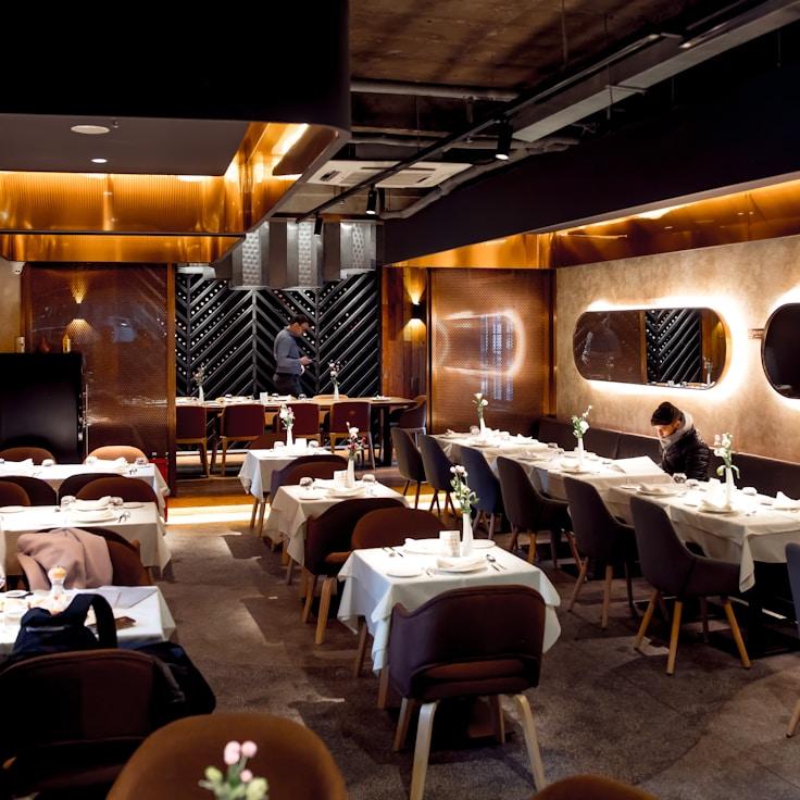 Parks and entertainment for families in Porto, Portugal